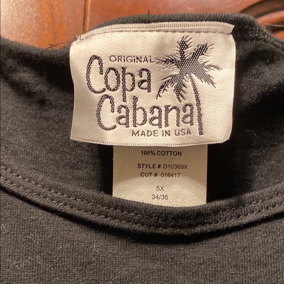 Black Tee dress with Pink Umbrella Design - Picture 4 of 10